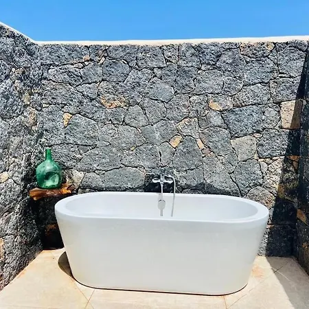 公寓 Lavayarena Private Pool In Lajares