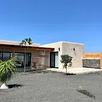 Lavayarena Private Pool In Lajares *