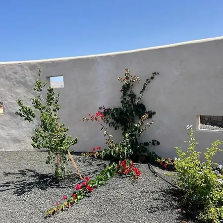 アパート Lavayarena Private Pool In Lajares ラ・オリーバ